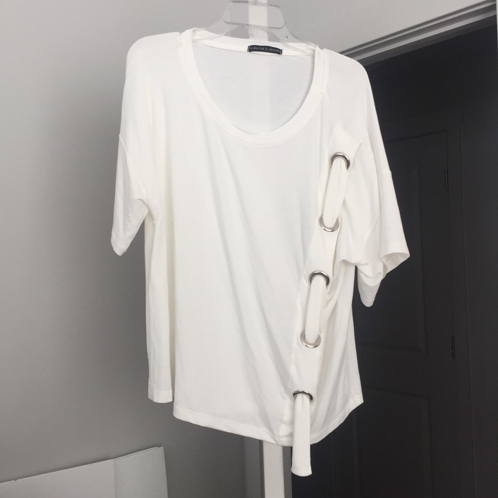 Tee with Looped Design